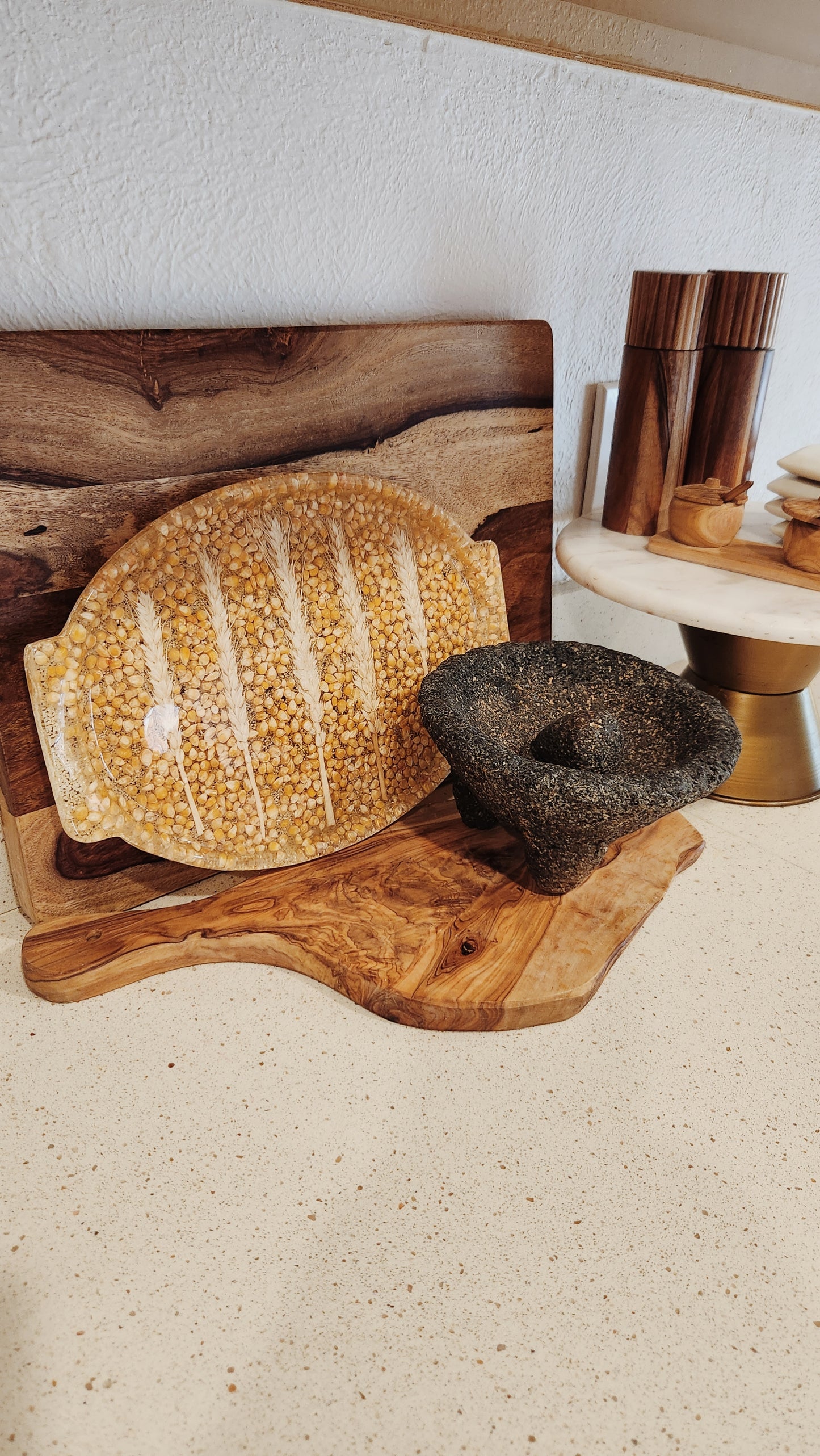 Vintage Resin Design, Kitchen Decor, Corn and Wheat