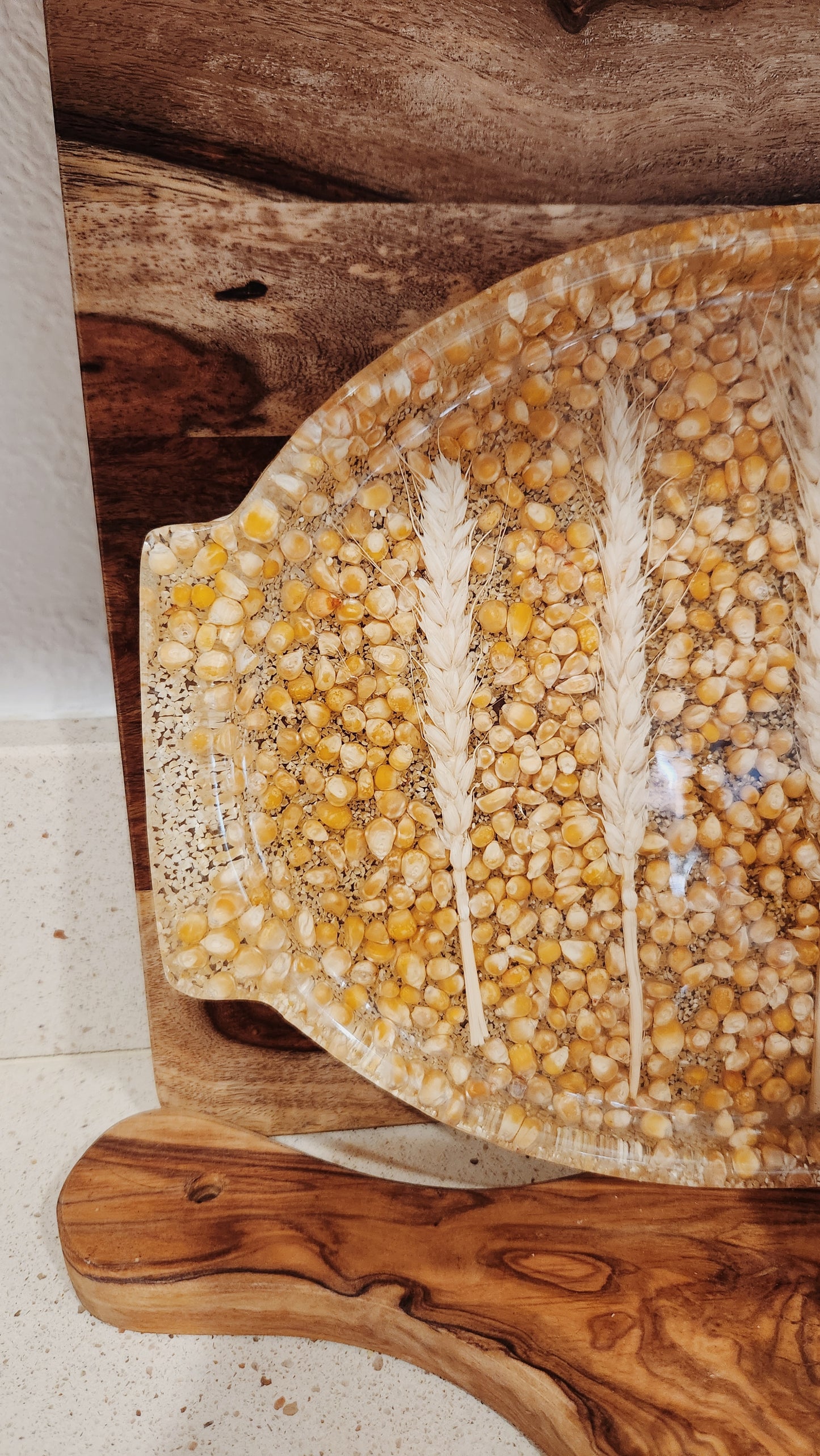 Vintage Resin Design, Kitchen Decor, Corn and Wheat