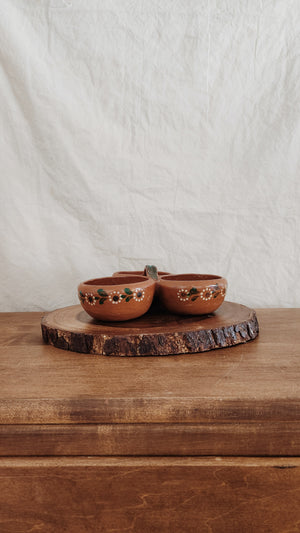 Vintage Kitchen Serving Ware - Perfect for Rustic & Timeless Decor