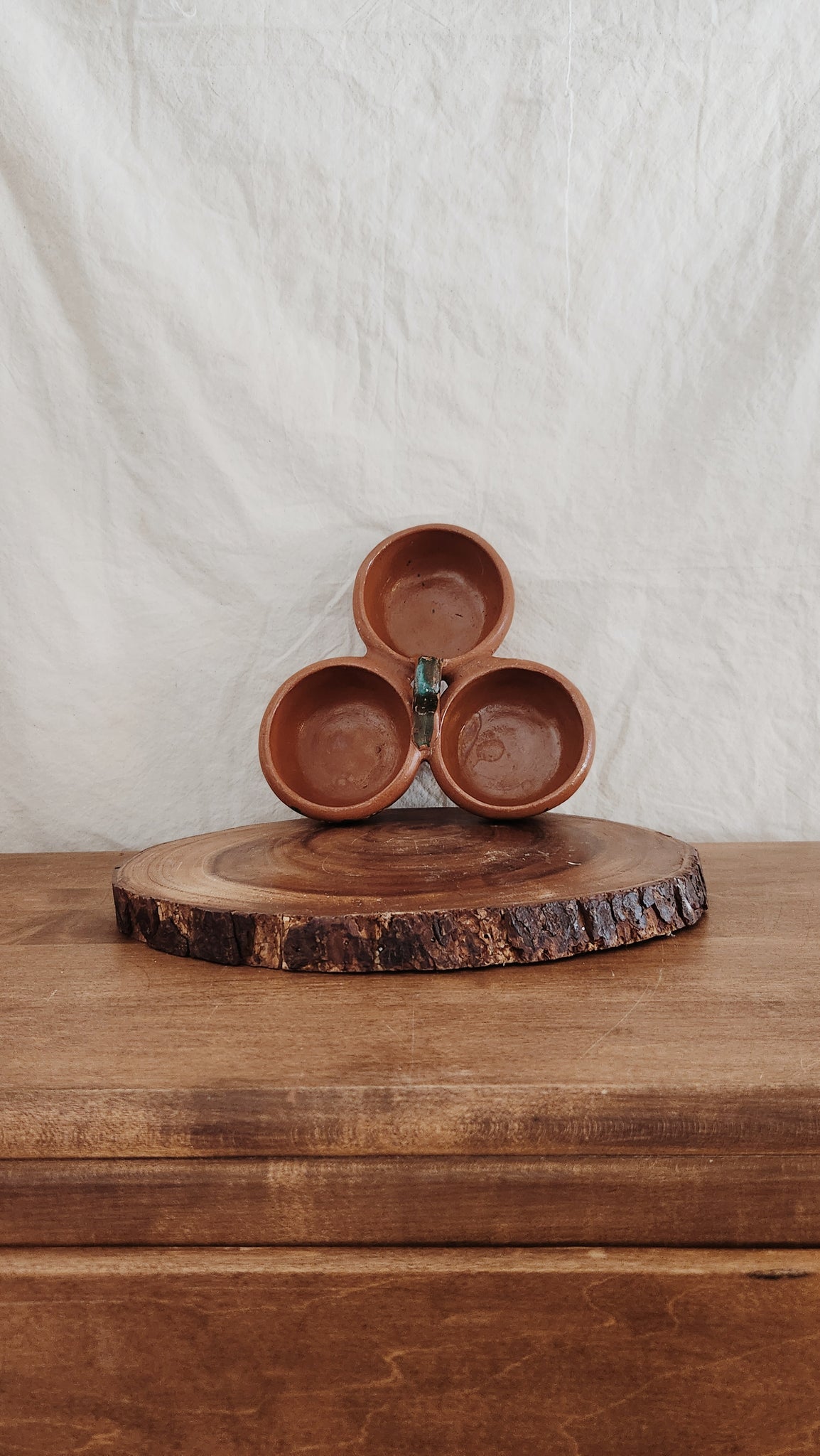 Vintage Kitchen Serving Ware - Perfect for Rustic & Timeless Decor