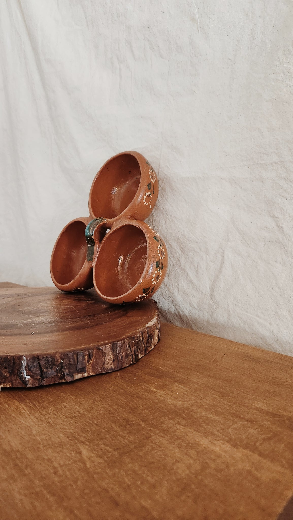 Vintage Kitchen Serving Ware - Perfect for Rustic & Timeless Decor